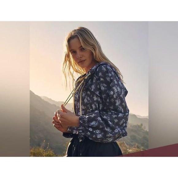 NWOT Free People Movement "Break My Heart" Jacket size XS - Picture 2 of 9